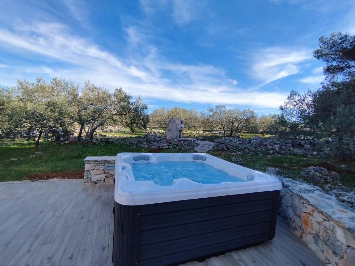Peaceful Home Olea Oblica Primosten Bagian luar foto